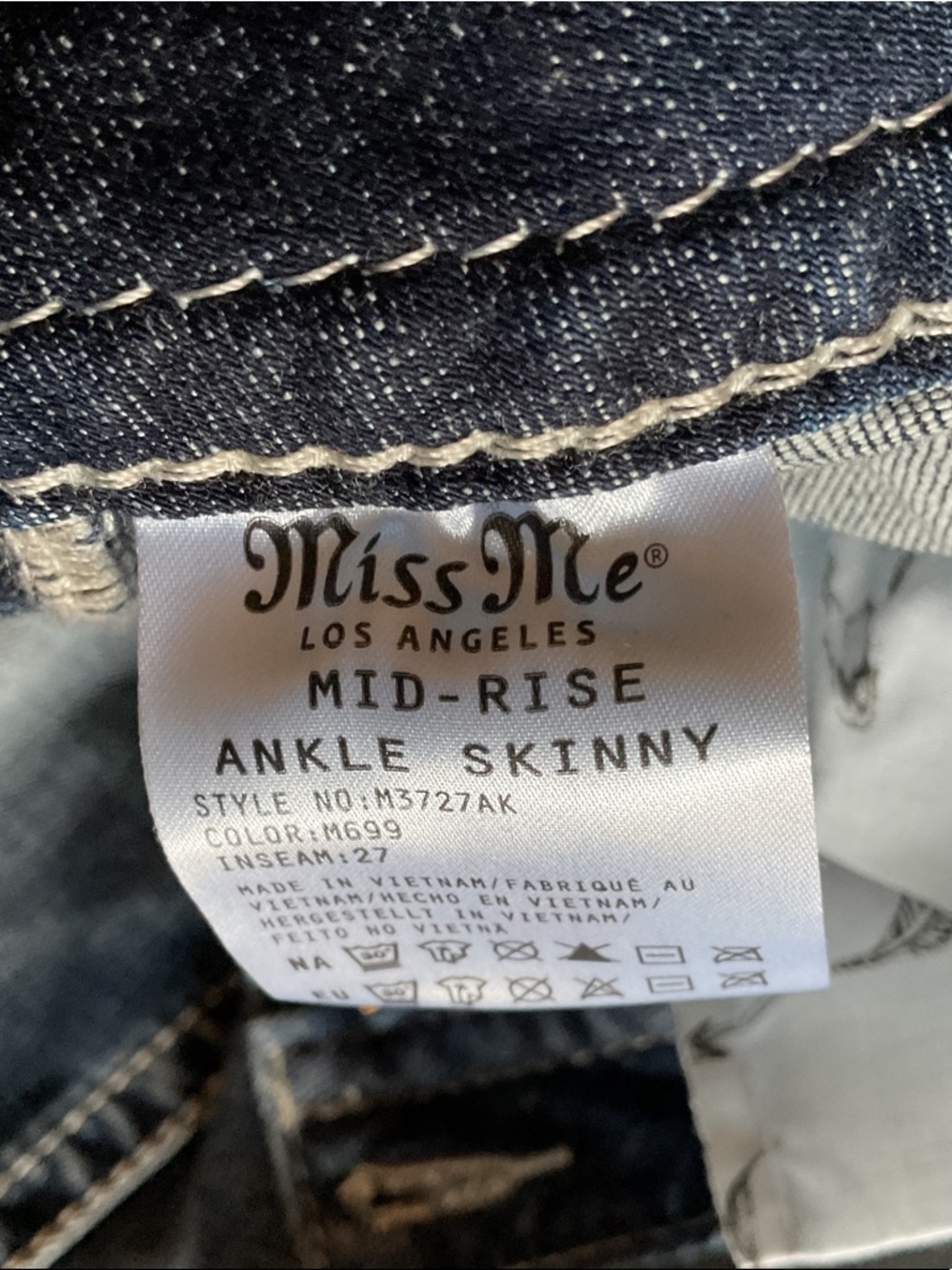 Miss Me Ankle Skinny Embellished USA Red White Blue Bling Jeans 32 Patriotic - Picture 8 of 13